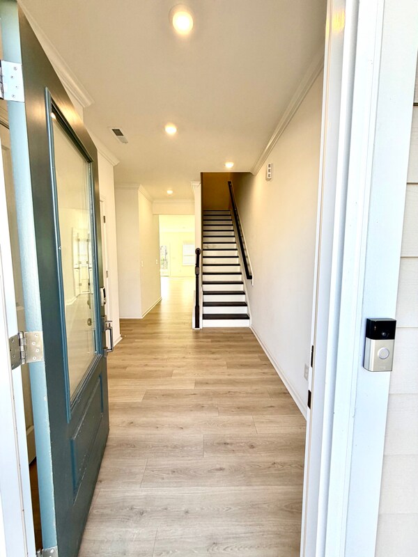 Building Photo - 265 Sweetbay Tree Dr