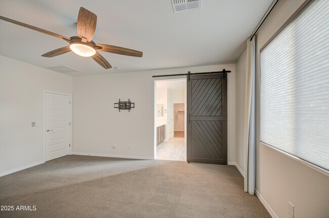 Building Photo - 9856 E Palladium Dr