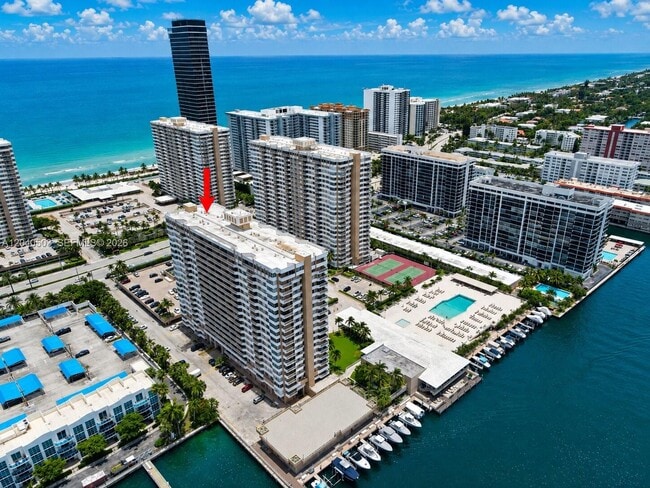 Building Photo - 1965 S Ocean Dr