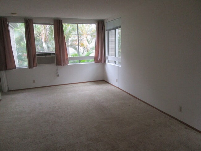 Building Photo - Mililani Terrace 1 Bed