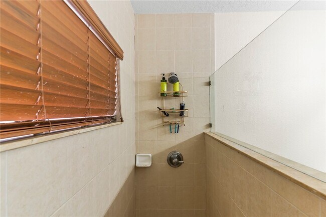 Building Photo - 2400 S Ocean Dr