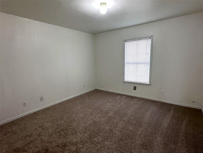 Building Photo - 7607 Joplin St