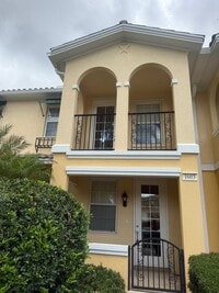 Building Photo - For the executive who wants it all, and the couple ready to simplify without settling
