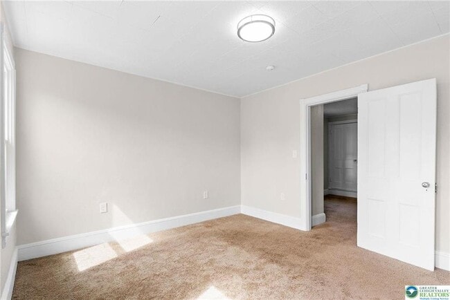 Building Photo - 821 Jackson St