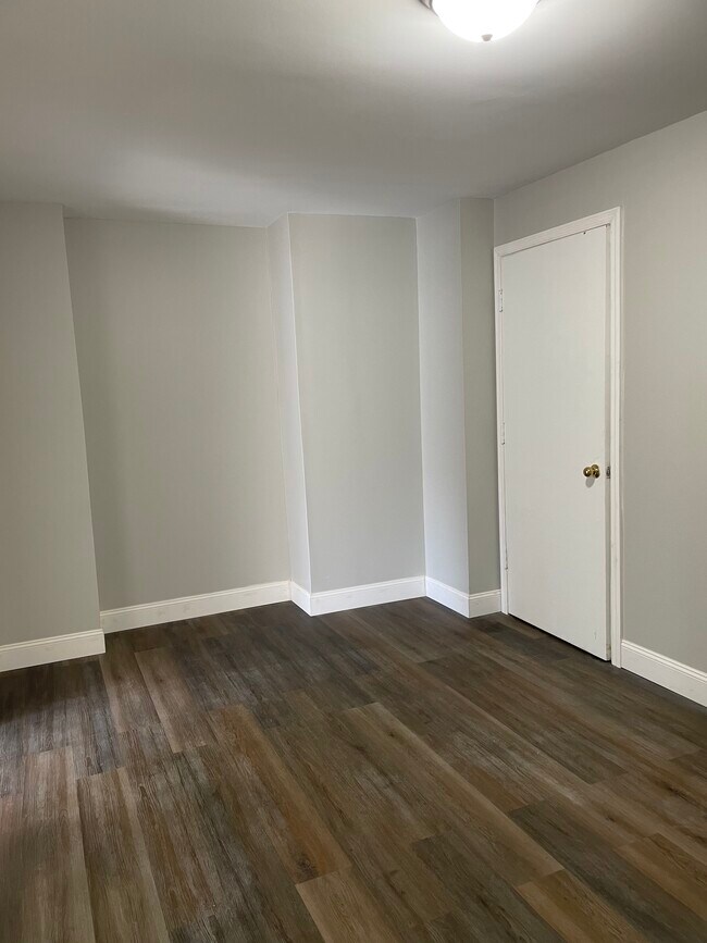 Building Photo - 317 Washington Ave