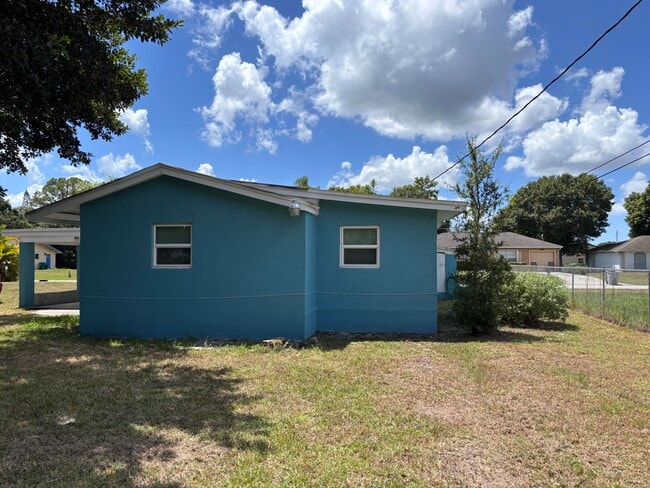 Building Photo - 3708 K Ave