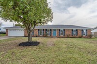 Building Photo - 8106 Holly Hills Dr