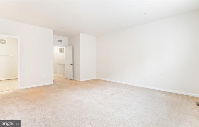 Building Photo - 20532 Milbridge Ter