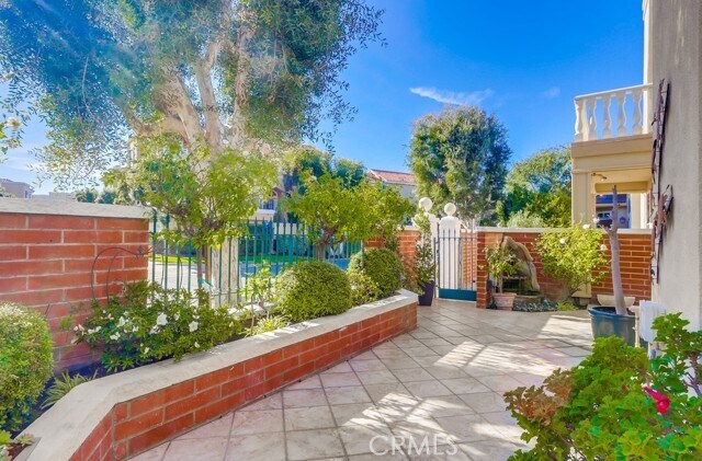 Building Photo - 6172 Eaglecrest Dr