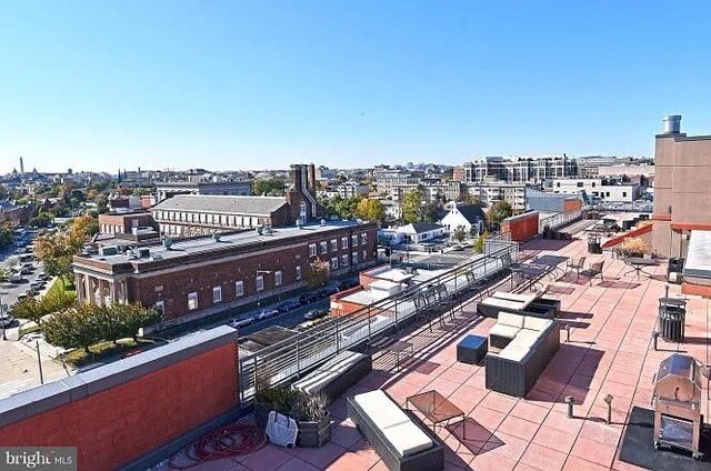 Building Photo - 2120 Vermont Ave NW