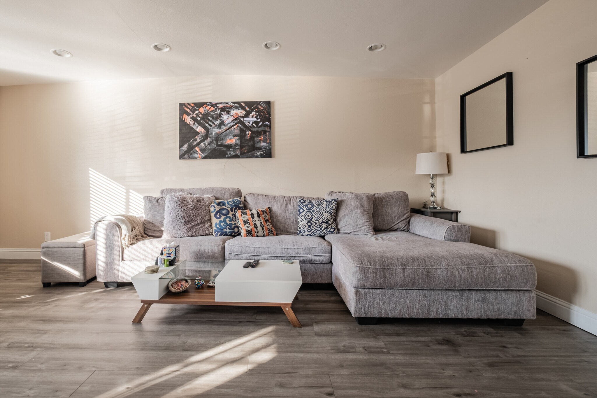 Building Photo - 5521 27th Ave