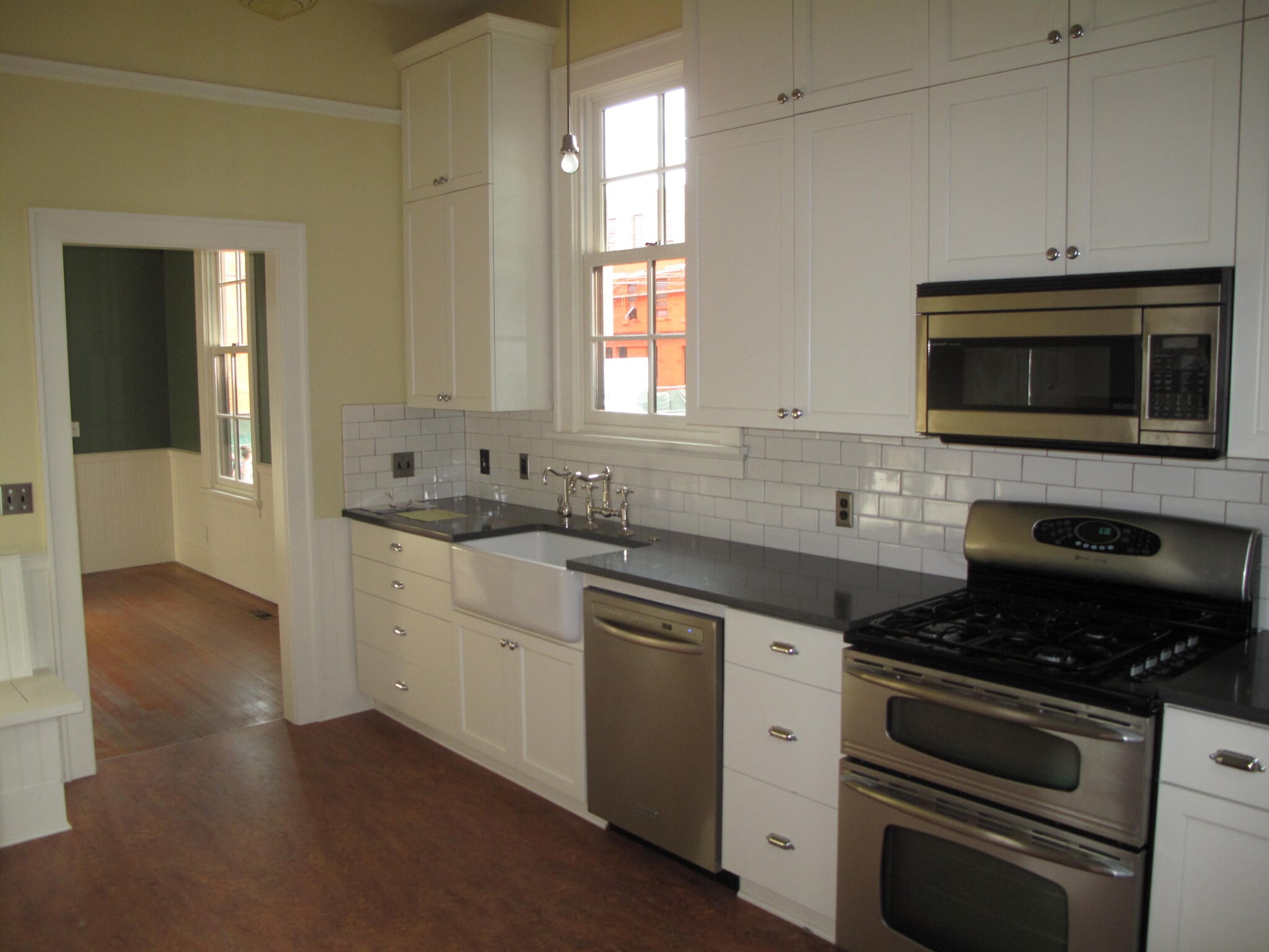 Kitchen - 1945 NW Raleigh St