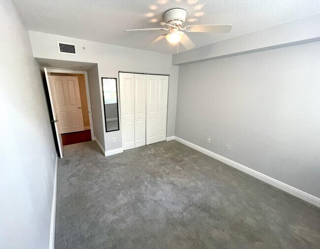 Building Photo - 600 S Dixie Hwy