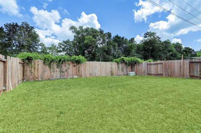 Building Photo - 7519 Kennemer Dr