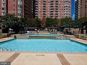 Building Photo - 3835 9th St N