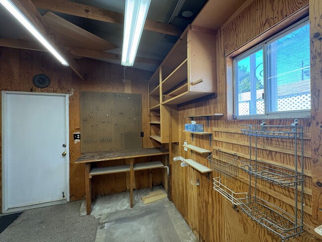 Building Photo - Spacious 2BR/2BA Home for Rent in San Marc...