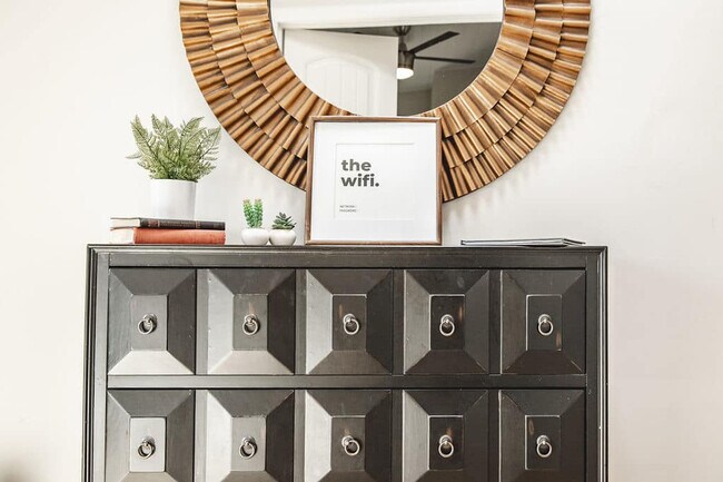 Building Photo - 12202 N 60th St