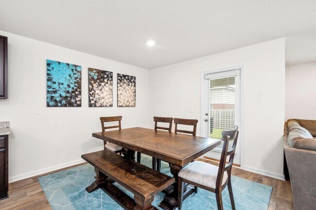 Building Photo - 816 Moorhen Wy