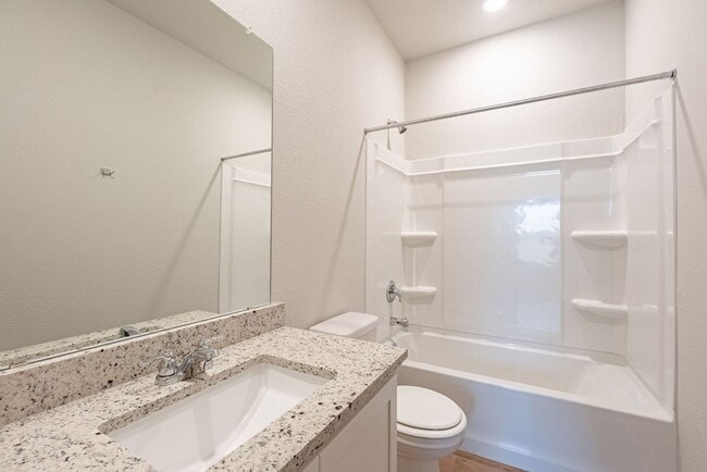 Building Photo - 414 Cross Barn Blvd