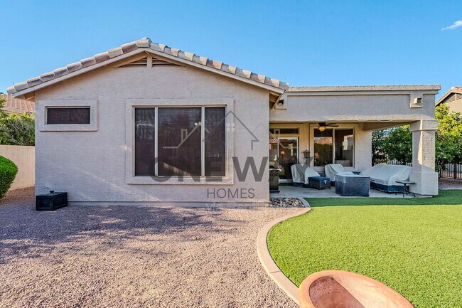 Building Photo - 4269 E Cassia Ln