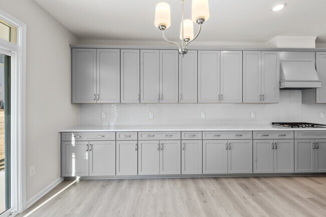 Building Photo - 2408 McKenzie Ridge Ln