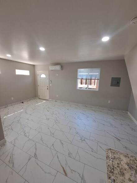 Building Photo - 4666 Tango Way