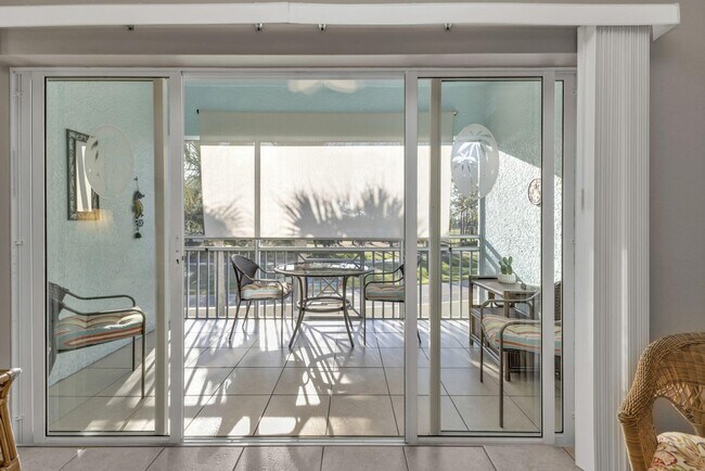 Building Photo - 5763 Sabal Trace Dr