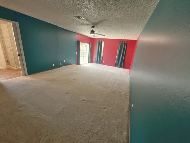 Building Photo - 2260 Crocker Way