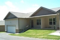 Building Photo - 3982 Howard Gap Rd