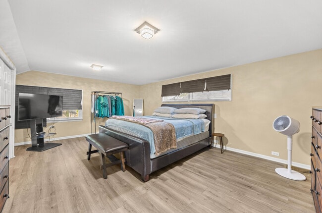 Building Photo - 4136 Park Ave