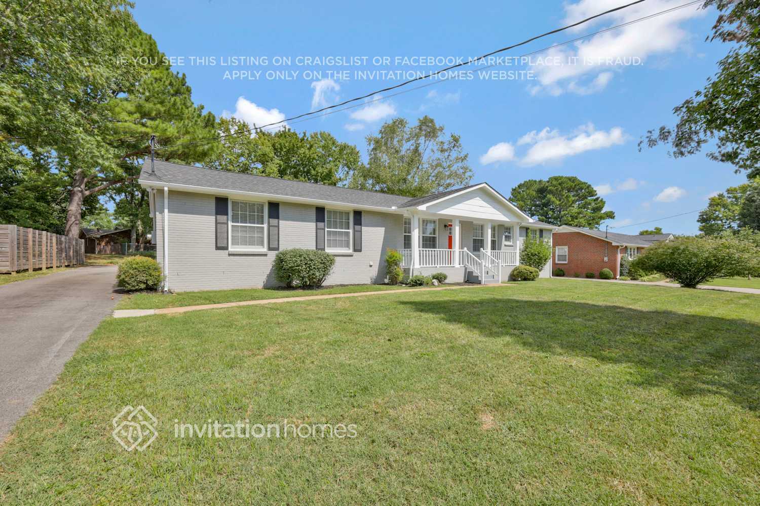 Building Photo - 533 Augusta Dr