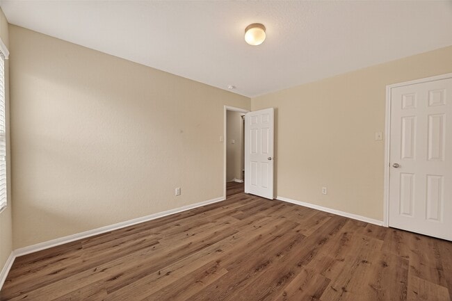 Building Photo - 15319 Meandering Post Trl