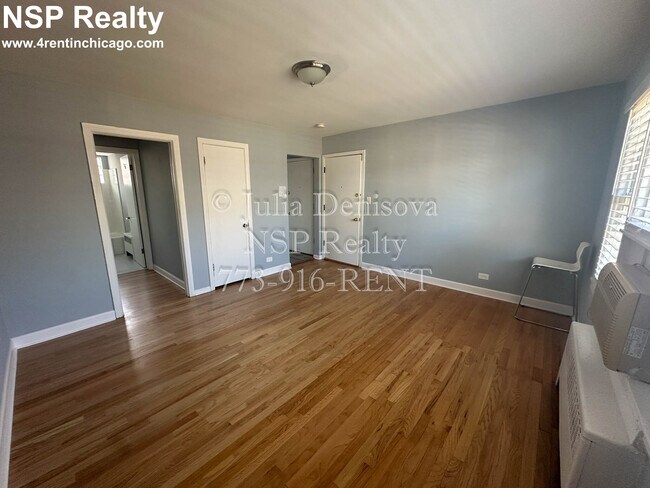Building Photo - 6700 N California Ave