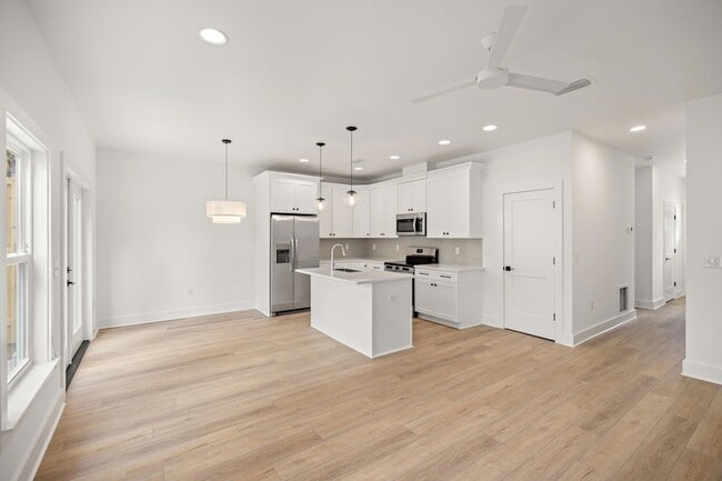 Building Photo - 1605 Beckett Blvd