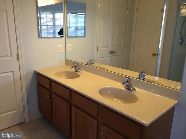 Building Photo - 39 Spyglass Ct