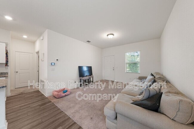 Building Photo - 5811 Rue Picasso