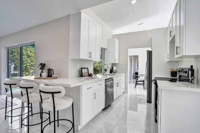 Building Photo - 2881 NW 98th Way