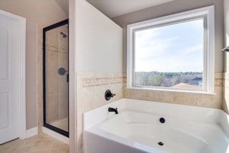 Building Photo - 260 Wentworth Pl