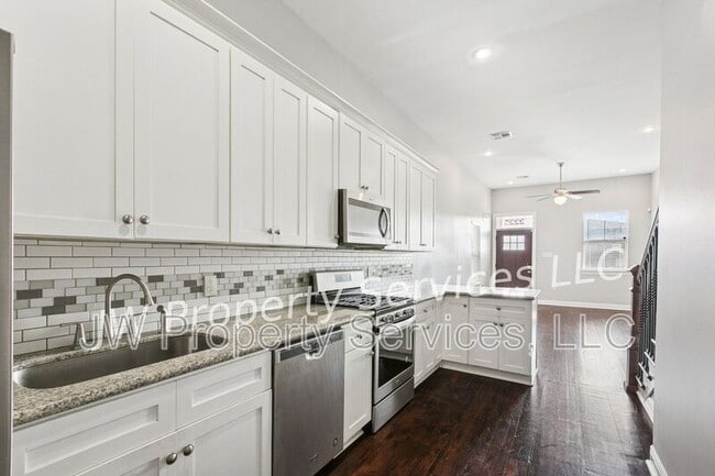 Building Photo - 2225 Reverend John Raphael Jr Way