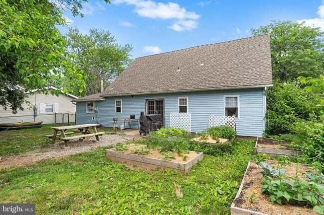 Building Photo - 75 Gaffney Ln