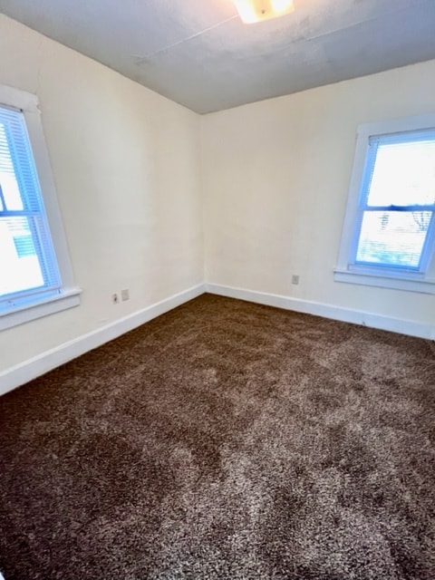 Bedroom - 517 W Minota St