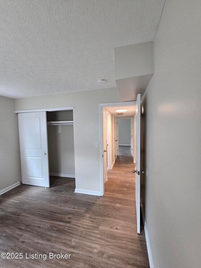 Building Photo - 9124 Kenlock Dr