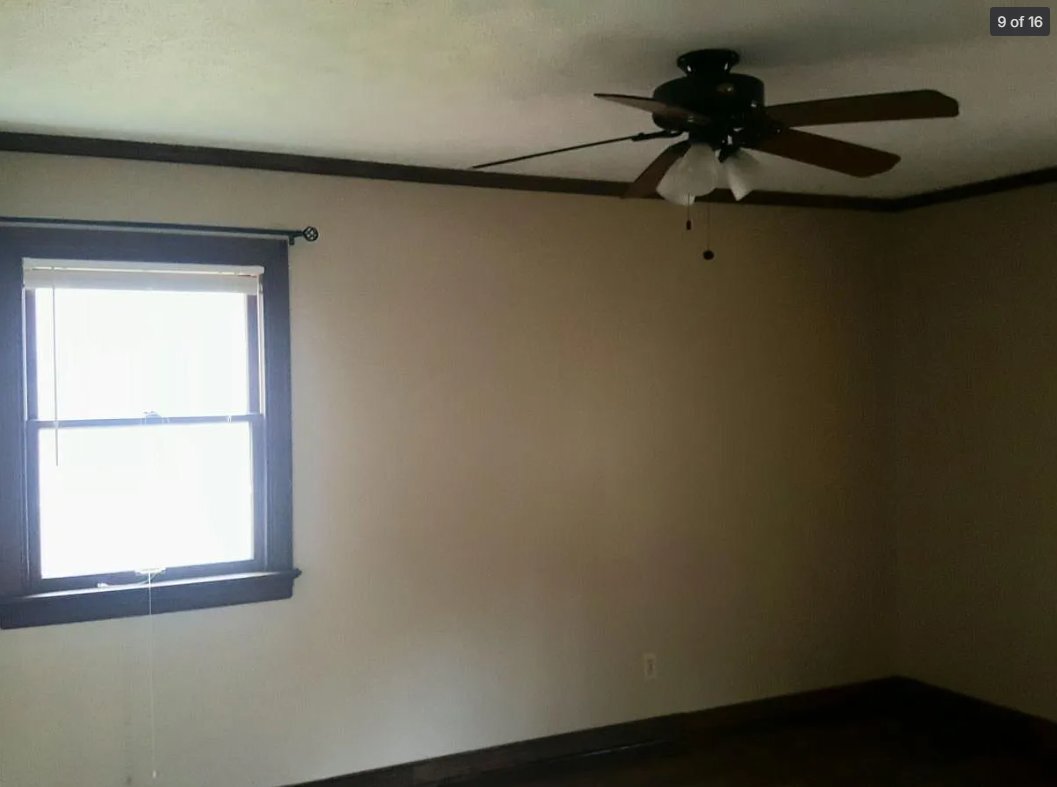 Building Photo - 1612 Celia Crescent