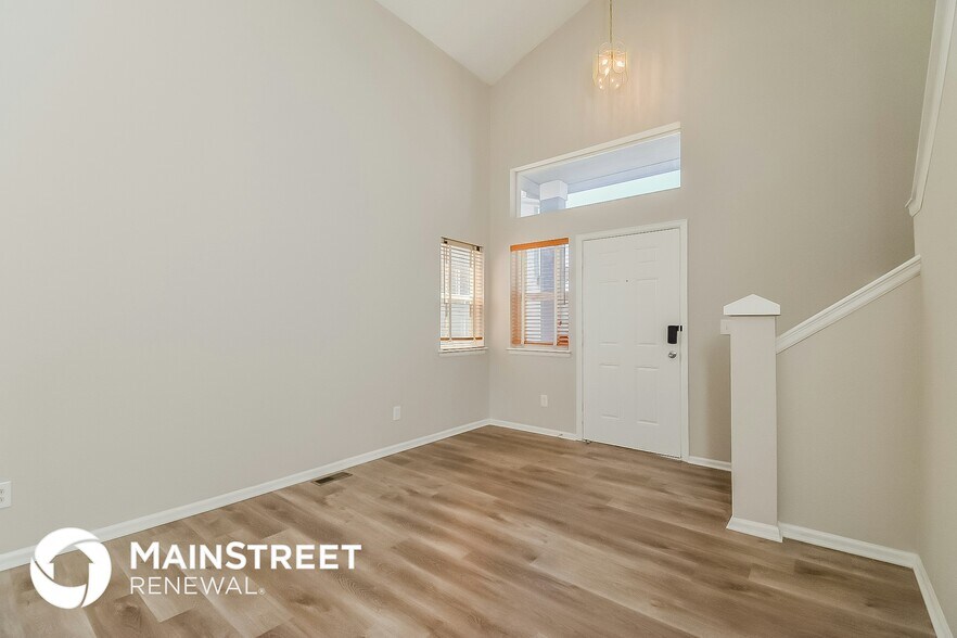 Building Photo - 5960 Christa Ct
