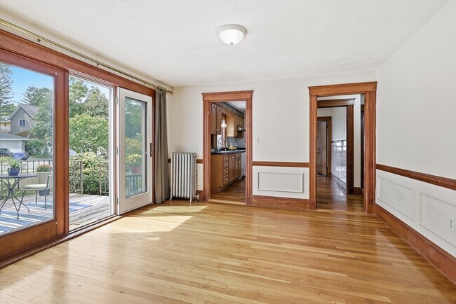 Building Photo - 131 Highland Ave
