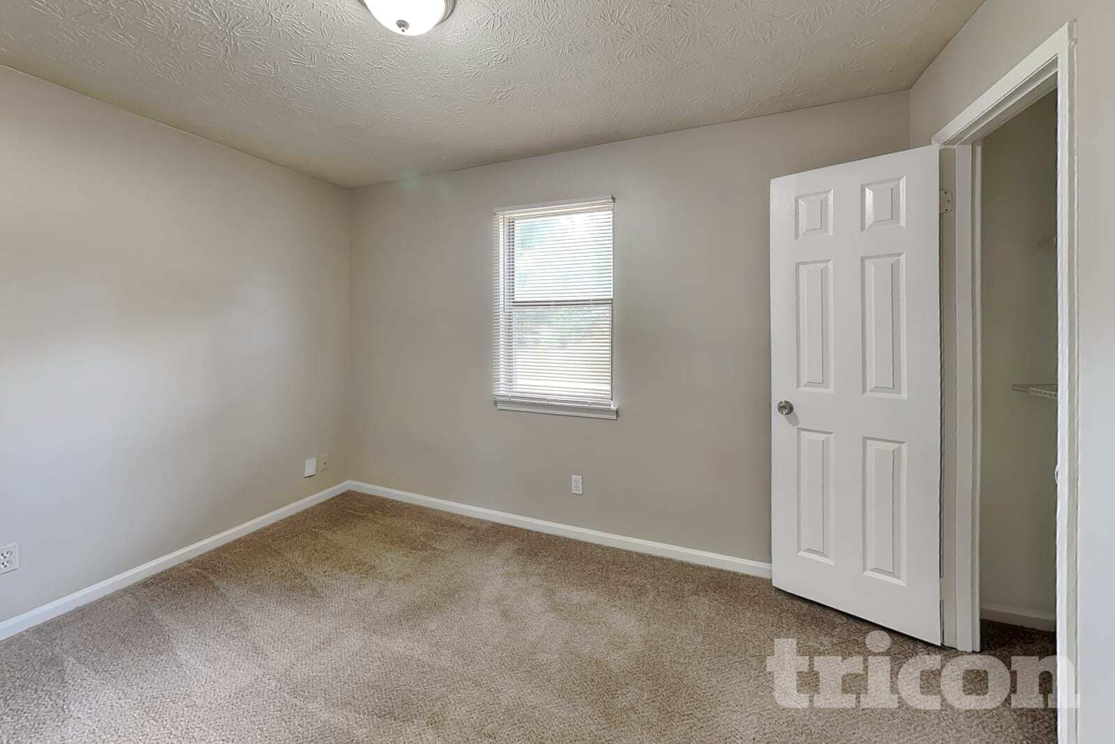 Building Photo - 2224 Clinchfield Ct