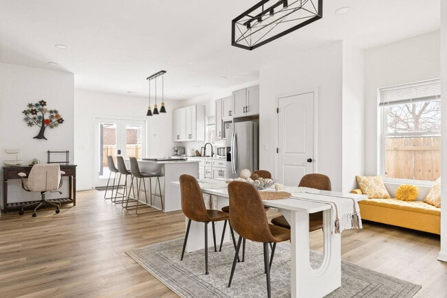 Building Photo - 35 Keystone Ave