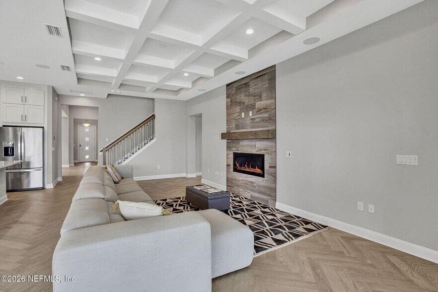 Building Photo - 11476 Madelynn Dr