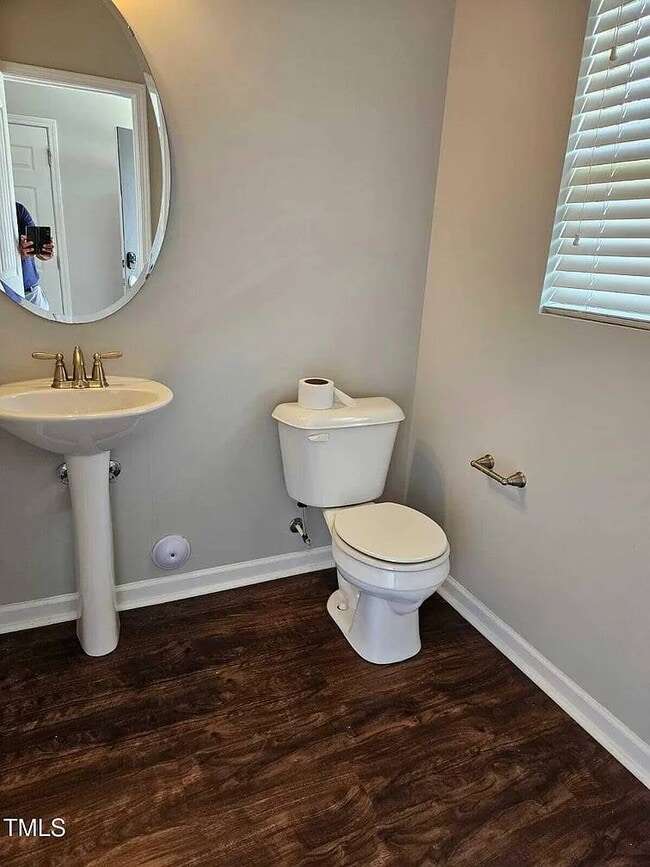 Building Photo - Single family home