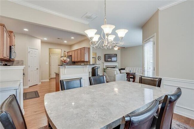 Building Photo - 2318 Brynfield Cove